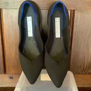 Rothy’s The Point in Black, Size 10. EUC